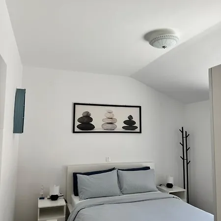 Apartment Seafront *